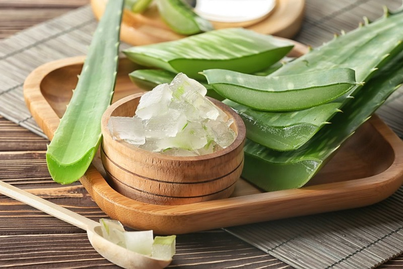 Is it good to apply fresh aloe vera every day?